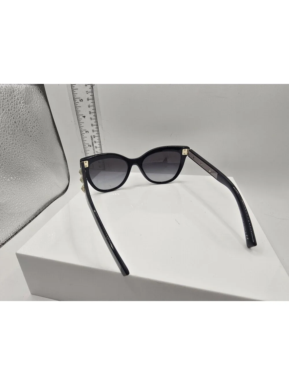Valentino FREE ROCK STUD VA 4049 Black (5001/8G) Sunglasses 54-18-140 3N